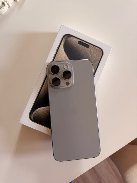 iPhone 15 Pro Max