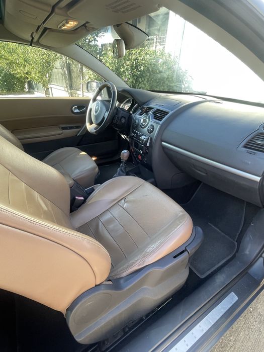 Vând masina  renault megam