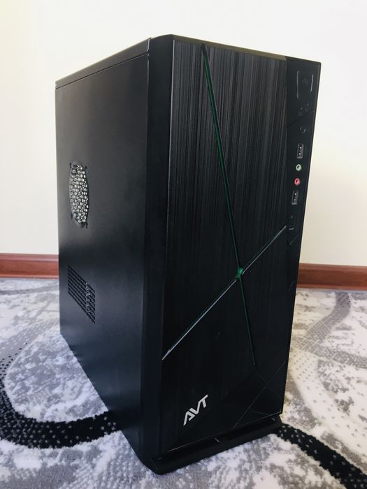 H110 /i3 6100/DDR4 2x4 8 GB/SSD 128 GB