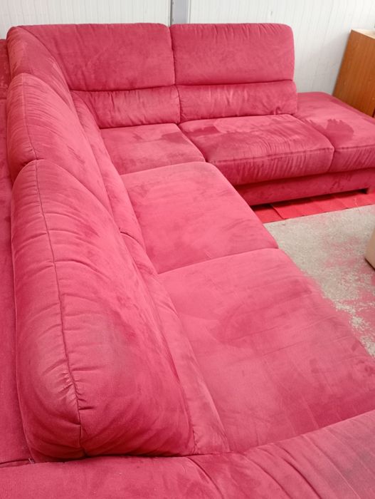 Colțar extensibil roșu