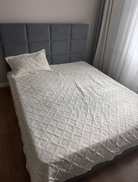 Продаю Кровать двухспальную