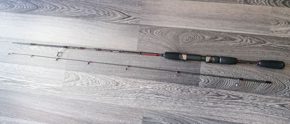Въдици спининг 2,10 м и 1,80 total spinning Amato