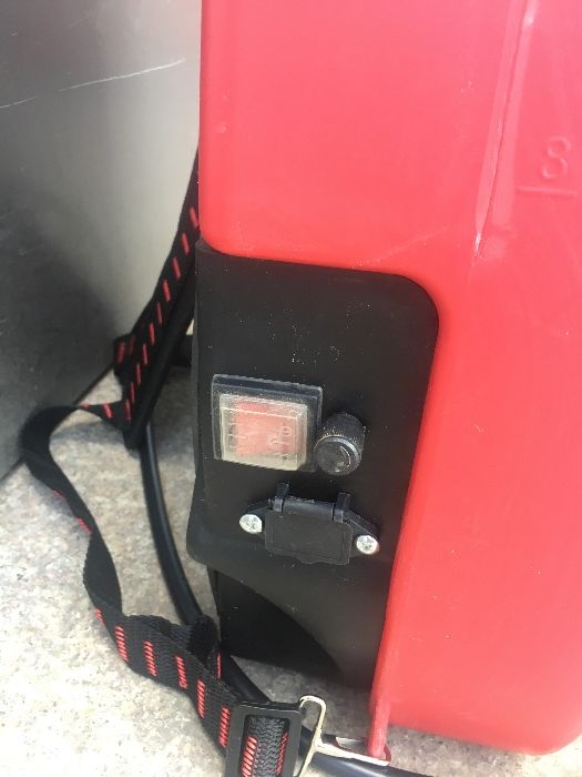 098102	Пръскачка 16L 12V 10Ah 4.5bar 4L/min 8m RD-BKMD03