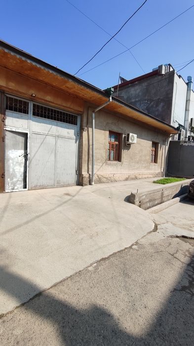 Uy sotiladi 3,6 sotix Yunusobod ipoteka bor.