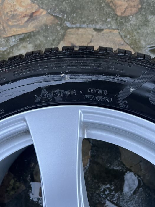 Jante aliaj cu anvelope iarna 225/ 55/17