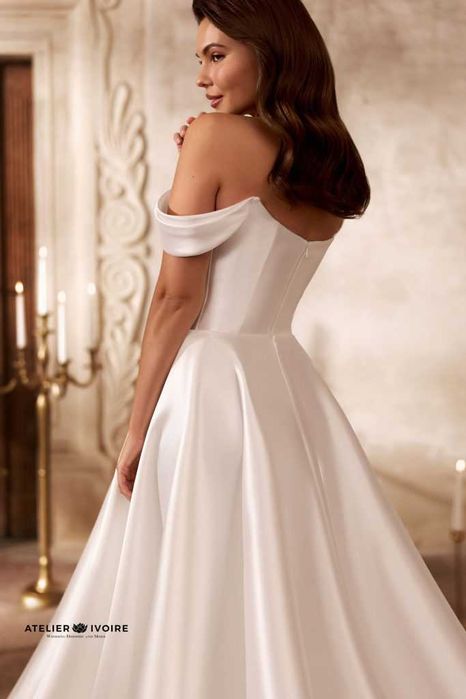 Булчинска/сватбена/бяла рокля Syntia ESMEE BRIDAL 2026