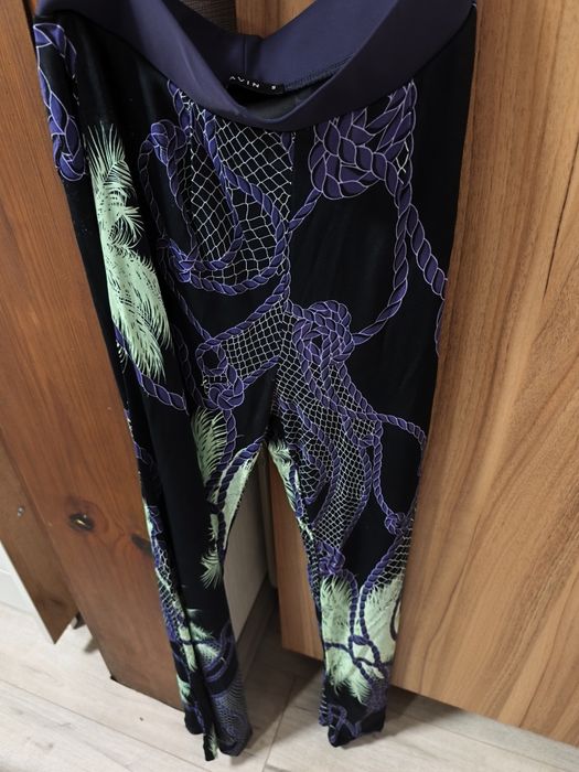 Дамски Дрехи AVIN