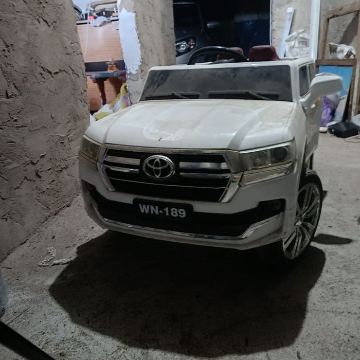 Продается детский автомобиль