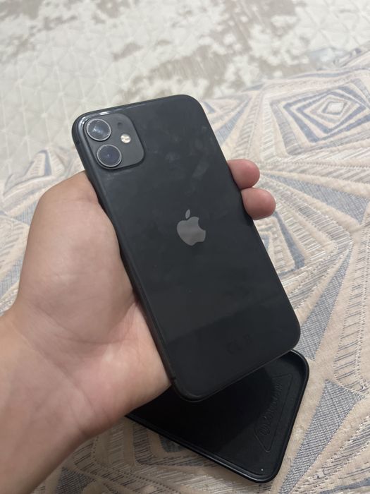 Айфон. 11.  128/79. Идеал