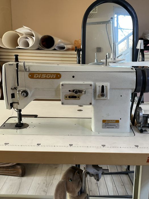 Швейная машина Dison