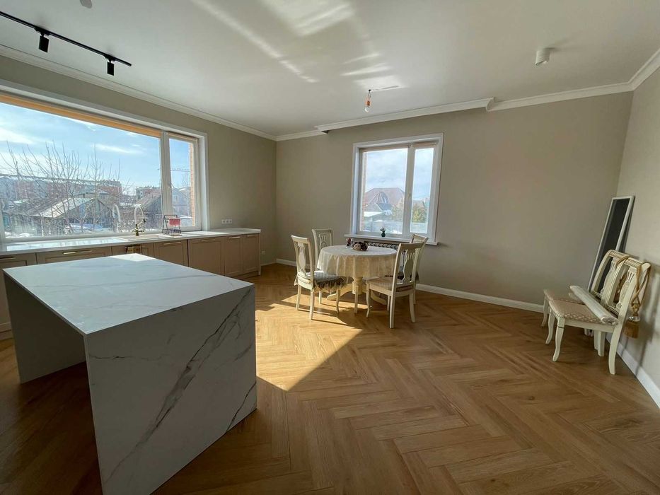 коттедж с центральными коммуникациями