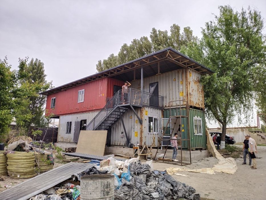 Кантенер Контейнер дом из морских контейнеров  жилые бытовки