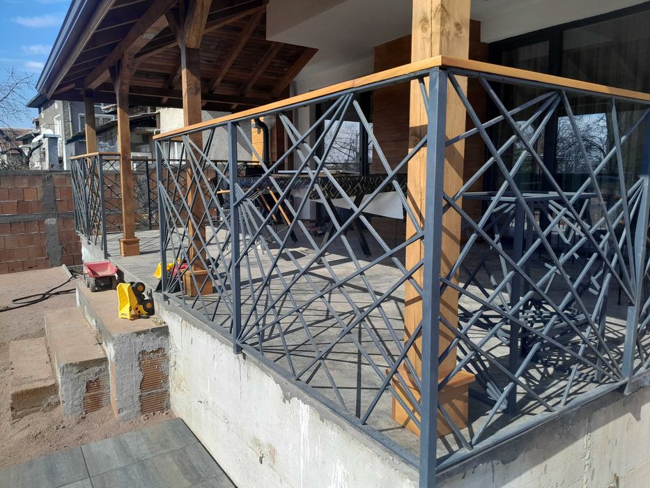 Парапети от ковано желязо