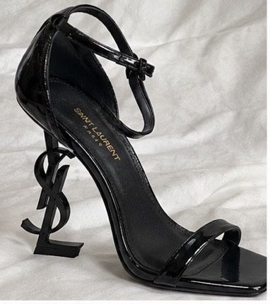 Saint Laurent Opyum sandale lacuite cu toc iconic