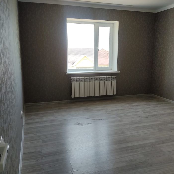 Продам 2х этажный дом(коттедж)