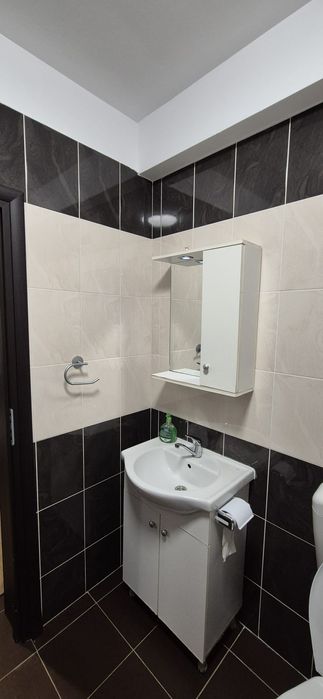 Închiriez Garsoniera Militari Residence