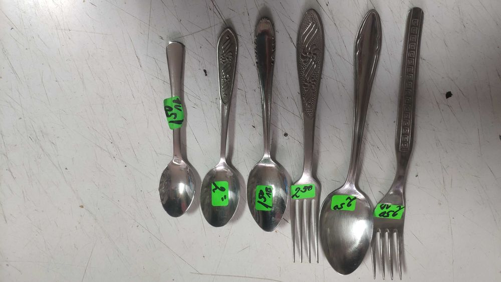 Лъжици, ножове, универсален уред 5 в 1