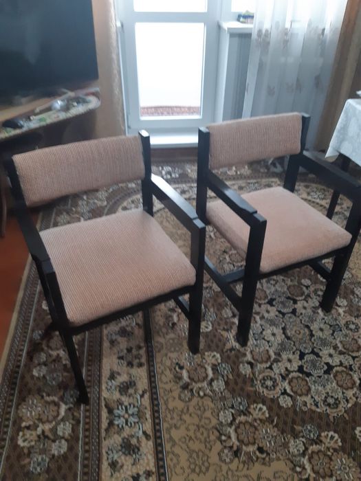 Продам два кресла-стула по 5000 тг за каждый