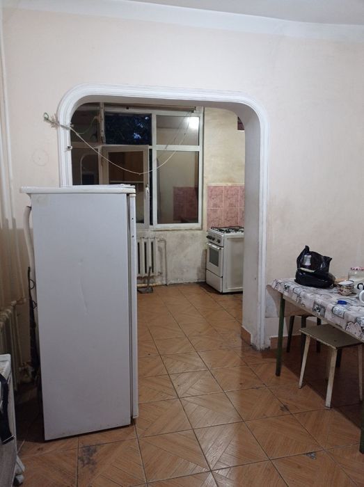 Продаю свою 2/1/5 Юнусабад 19. Большая прихожка. 71000 уе. У дороги