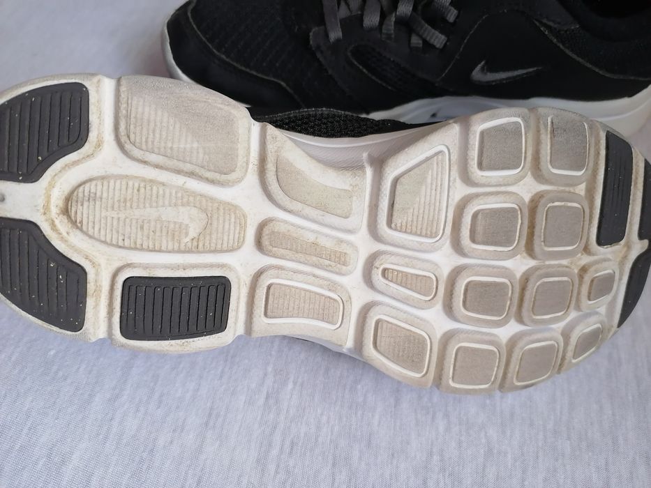 Adidași Nike nr. 36,5