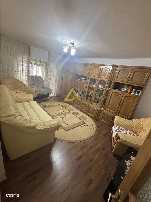 Apartament 4 camere 84 mp utili pretabil pentru investitie sau locuit