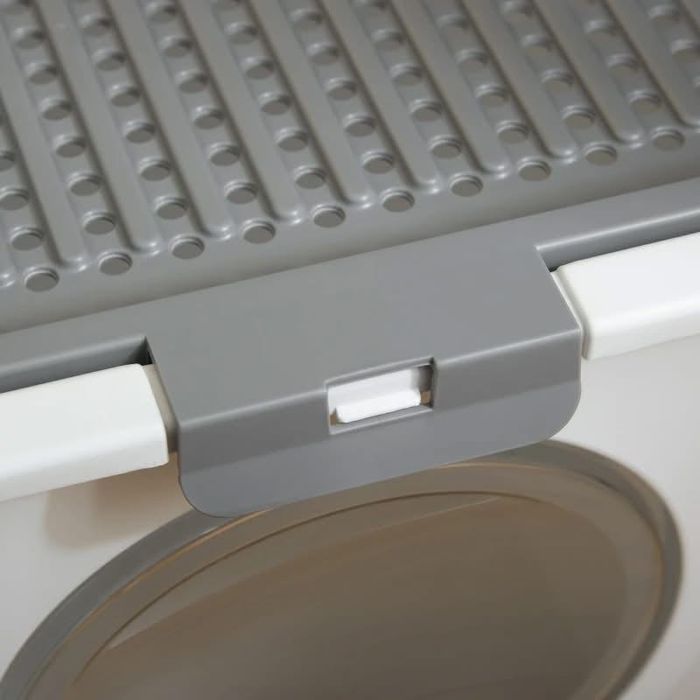 Кутия за котешка тоалетна