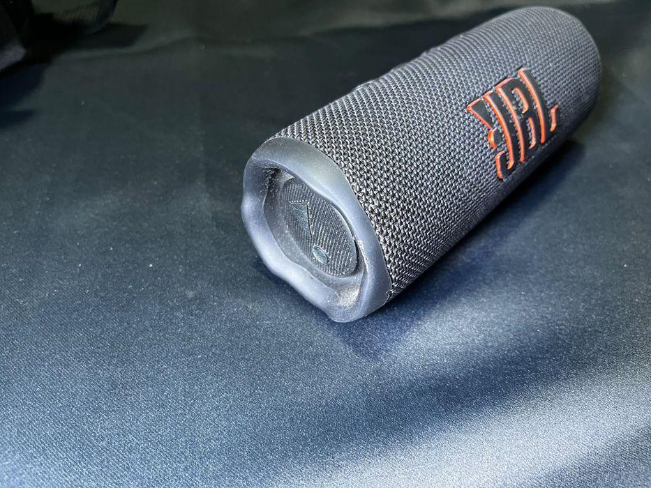 Jbl flip6 boxa portabila