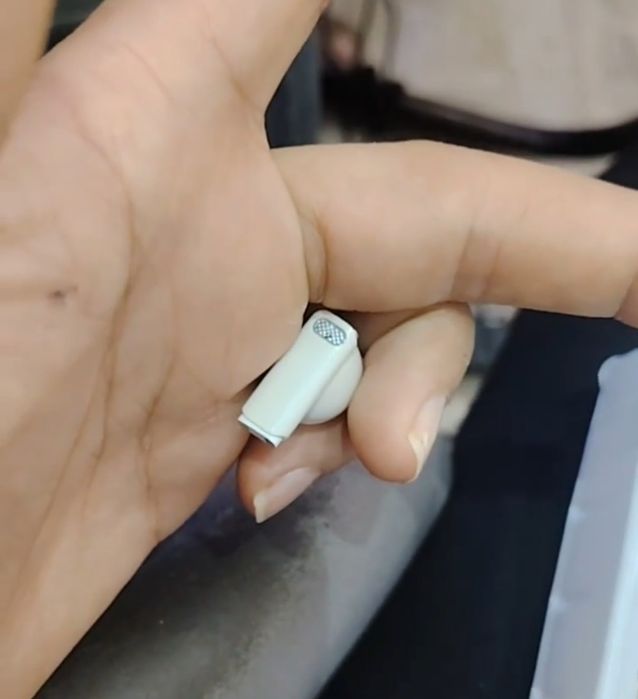 Наушниктер сатылады