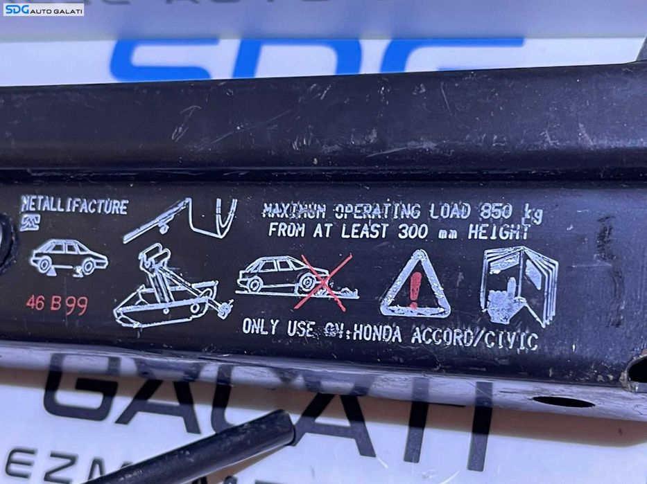 Cric Honda Accord 2002 - 2012 Cod 46B99