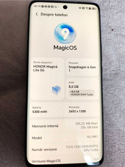 Vând telefon HONOR MAGIC6  LITLE5G, stare impecabila.