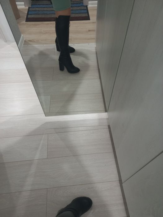 Продам осенние сапоги