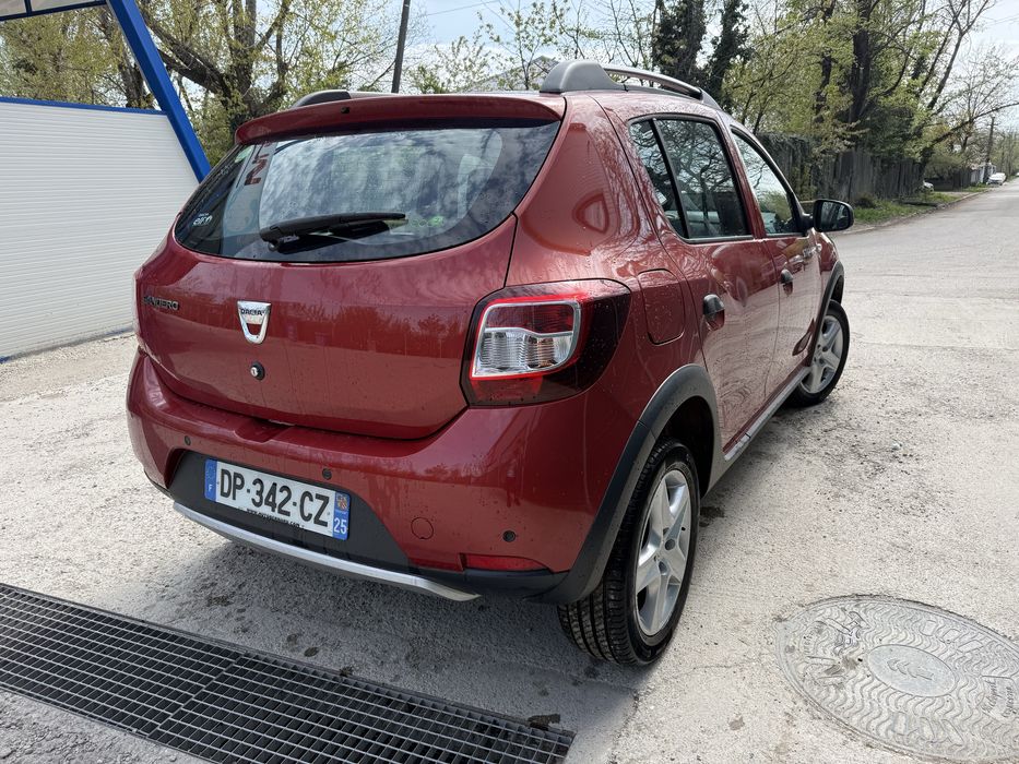 Dacia Sandero Stepway 2014