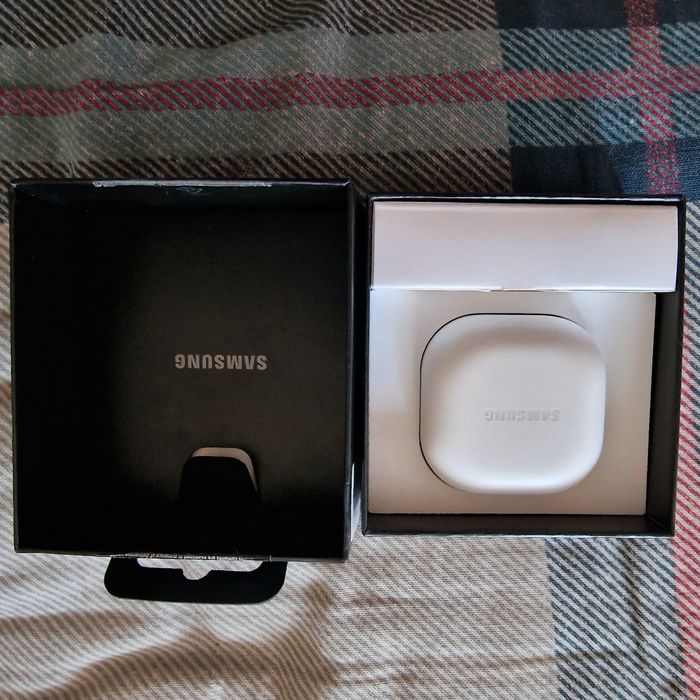 Наушники Самсунг