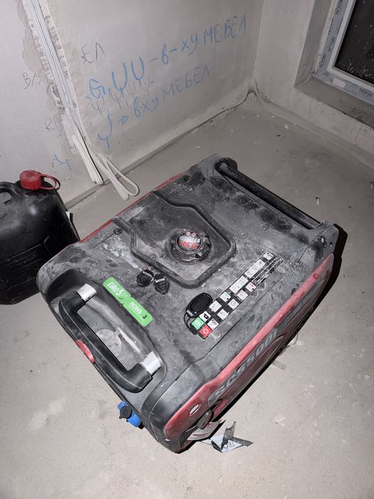 Бензинов генератор на ток Senci SC5500i, 6kW