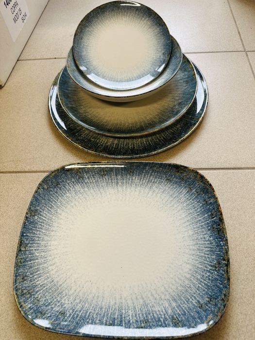 Vand farfuri portelan