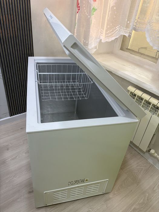 Продам Морозильник