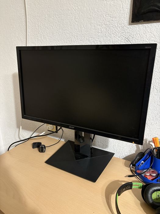 Gaming computer сглобен по поръчка + Acer монитор