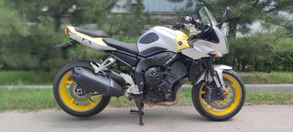 Продам мотоцикл Yamaha FZ1S