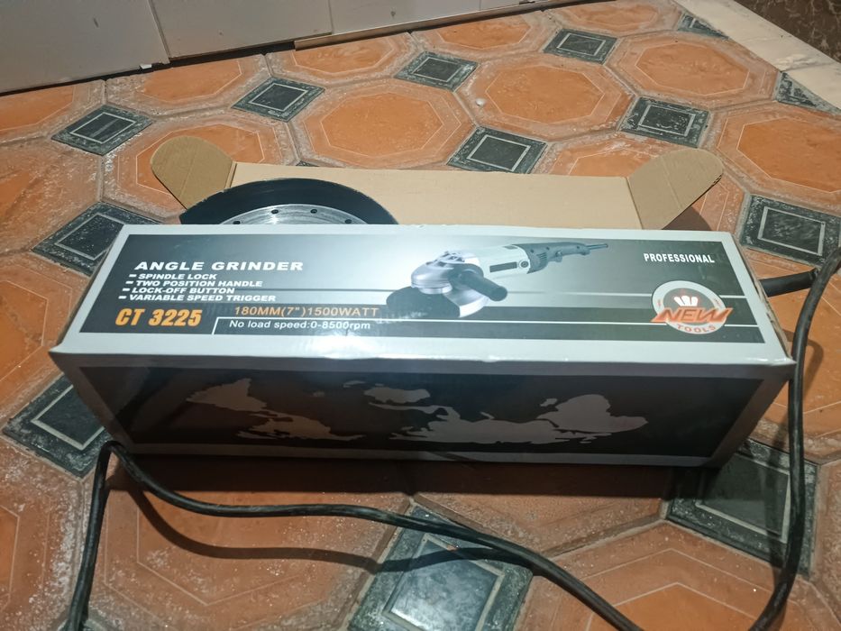 Продается болгарка размер 180