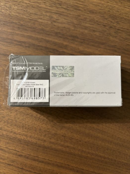 MiniGT Audi RS6 Avant