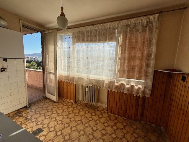 Продава се Тристаен апартамент в София, Манастирски ливади - 70 кв.м за 1312 €/кв.м - Снимка #3