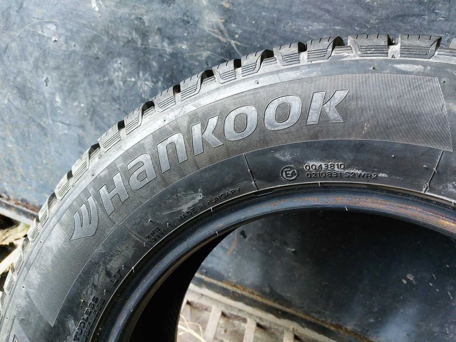 4 бр.зимни гуми Hankook 215 65 16С dot3419 Цената е за брой!