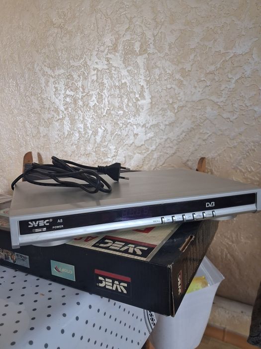 Продам рессивер.марки SVEC А8.