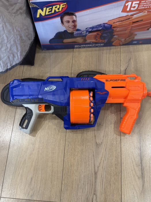 Nerf Surgefire Elite къртечница и подарък  Nerf пистолет