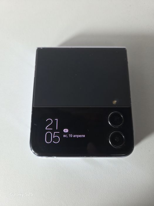 Samsung z flip 4 256gb