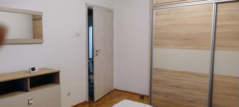 Apartament vu 3 camere de inchiriat in alfa