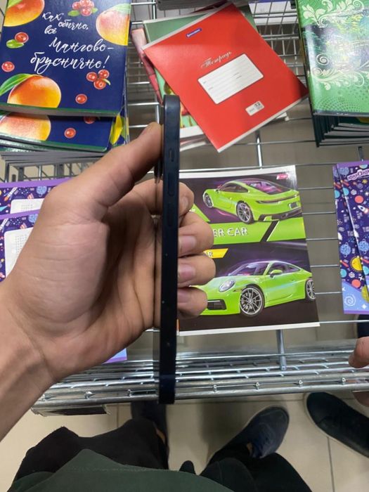 айфон 13 цвет синий