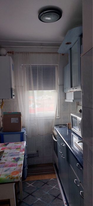 Vand apartament pe strada george cosbuc nr 7 etaj 4 , oras Gherla.