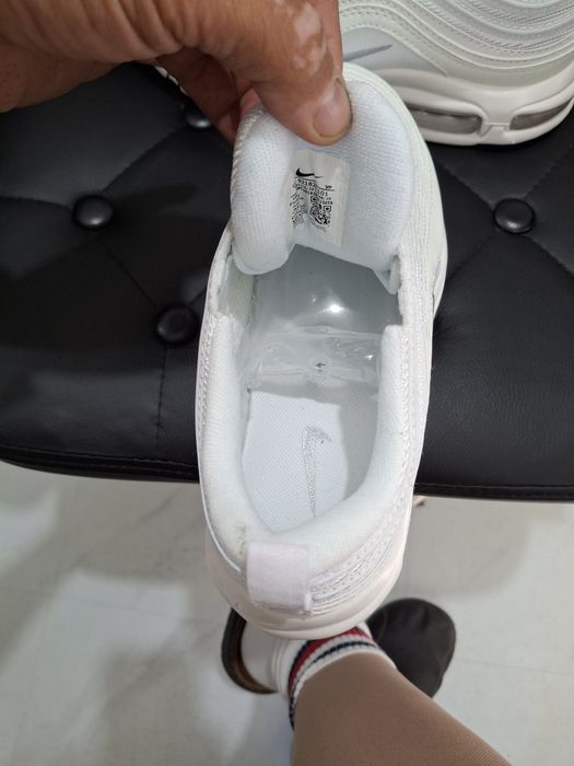 Papuci Nike albi noi