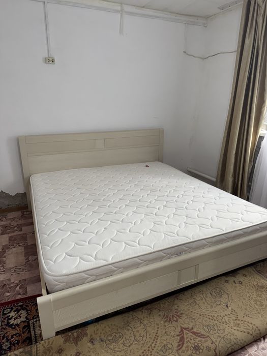 Продам кровать двух спалная